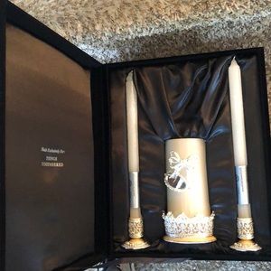 Wedding candles placers